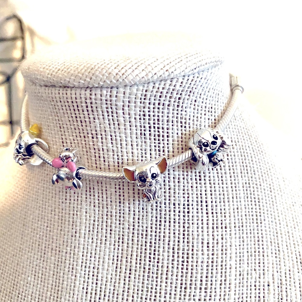 Pandora Bracelet ( Disney)